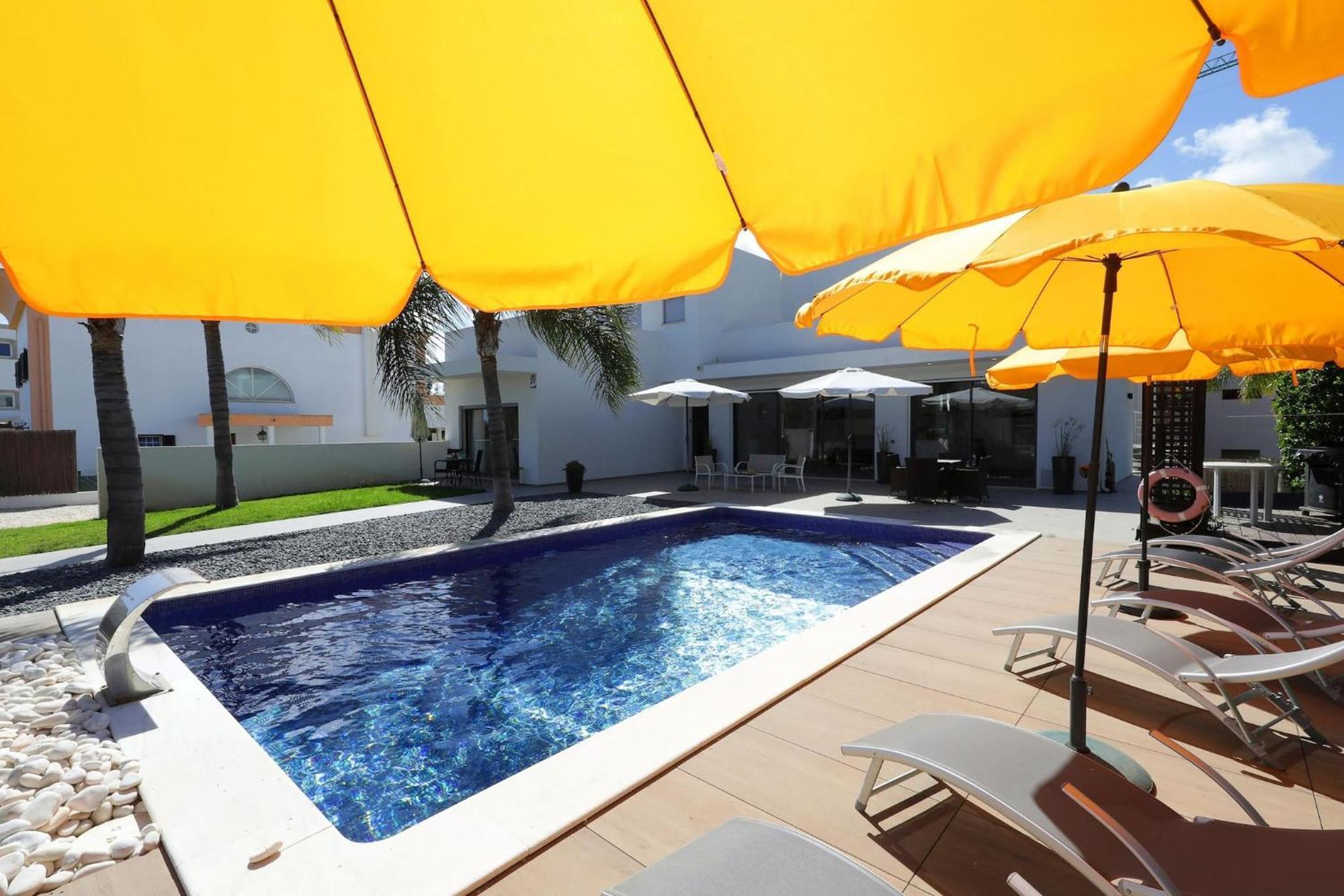 Perogil Girassolelegant With Pool Apartment